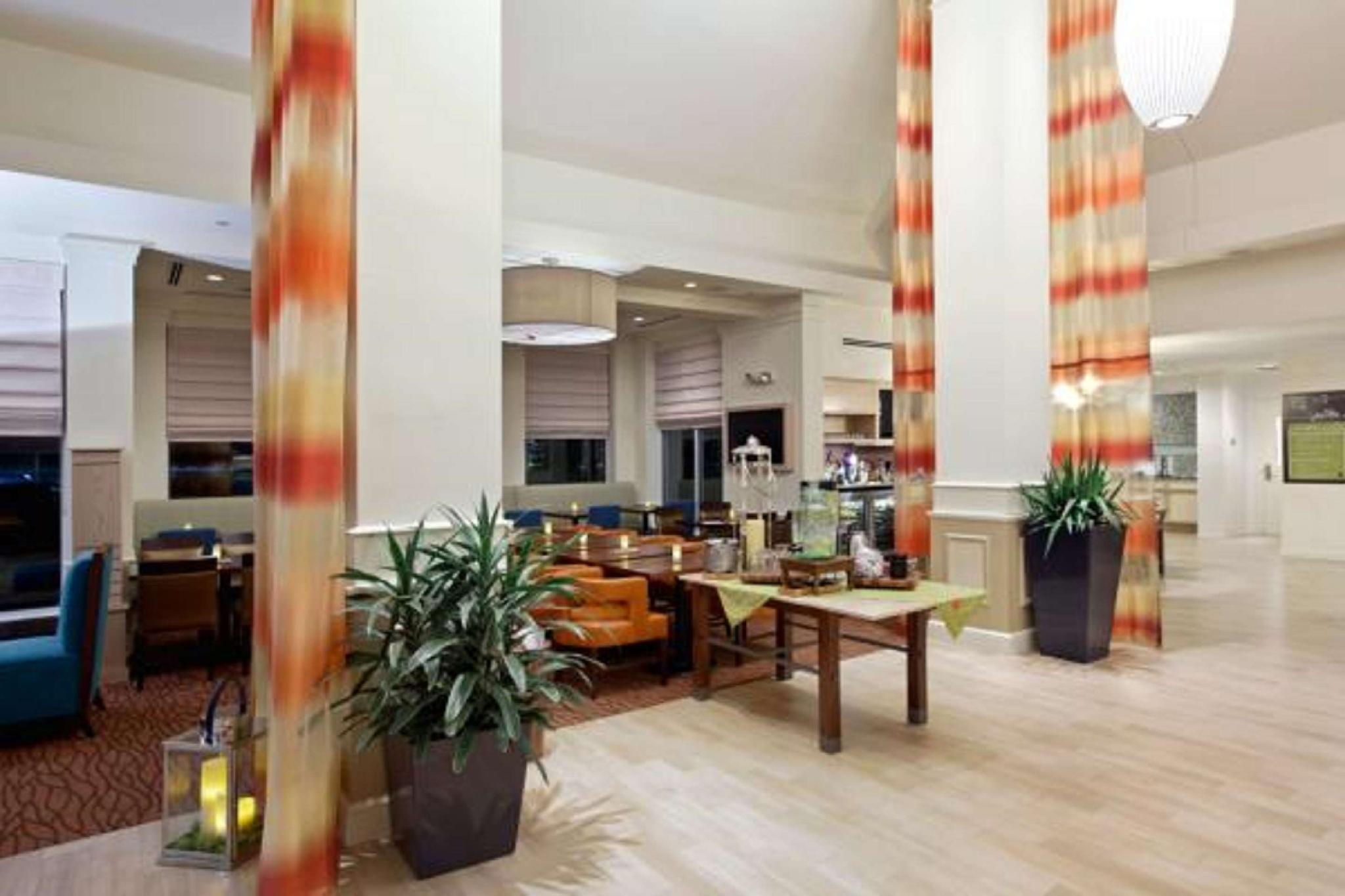 Hilton Garden Inn Gilroy Ngoại thất bức ảnh