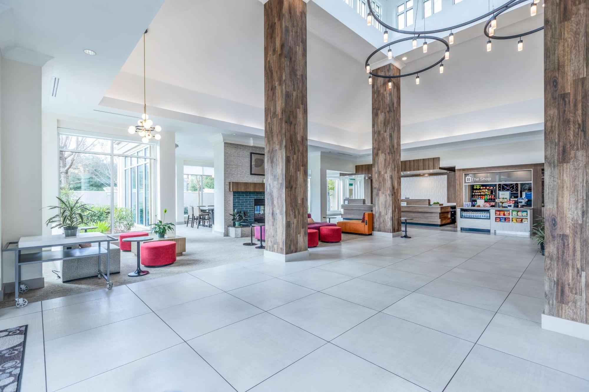 Hilton Garden Inn Gilroy Ngoại thất bức ảnh